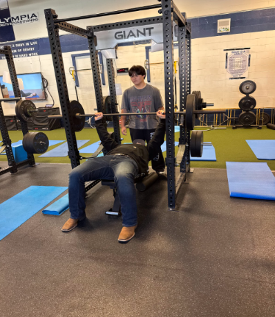 Linemen Collin Linde working out for the upcoming away game at Bonney Lake High School.
